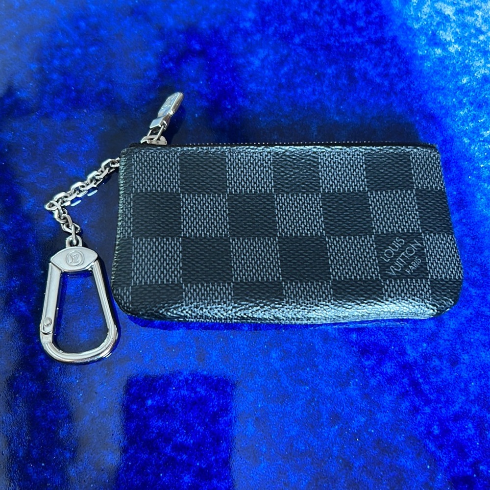 Louis Vuitton Key Pouch Damier Graphite